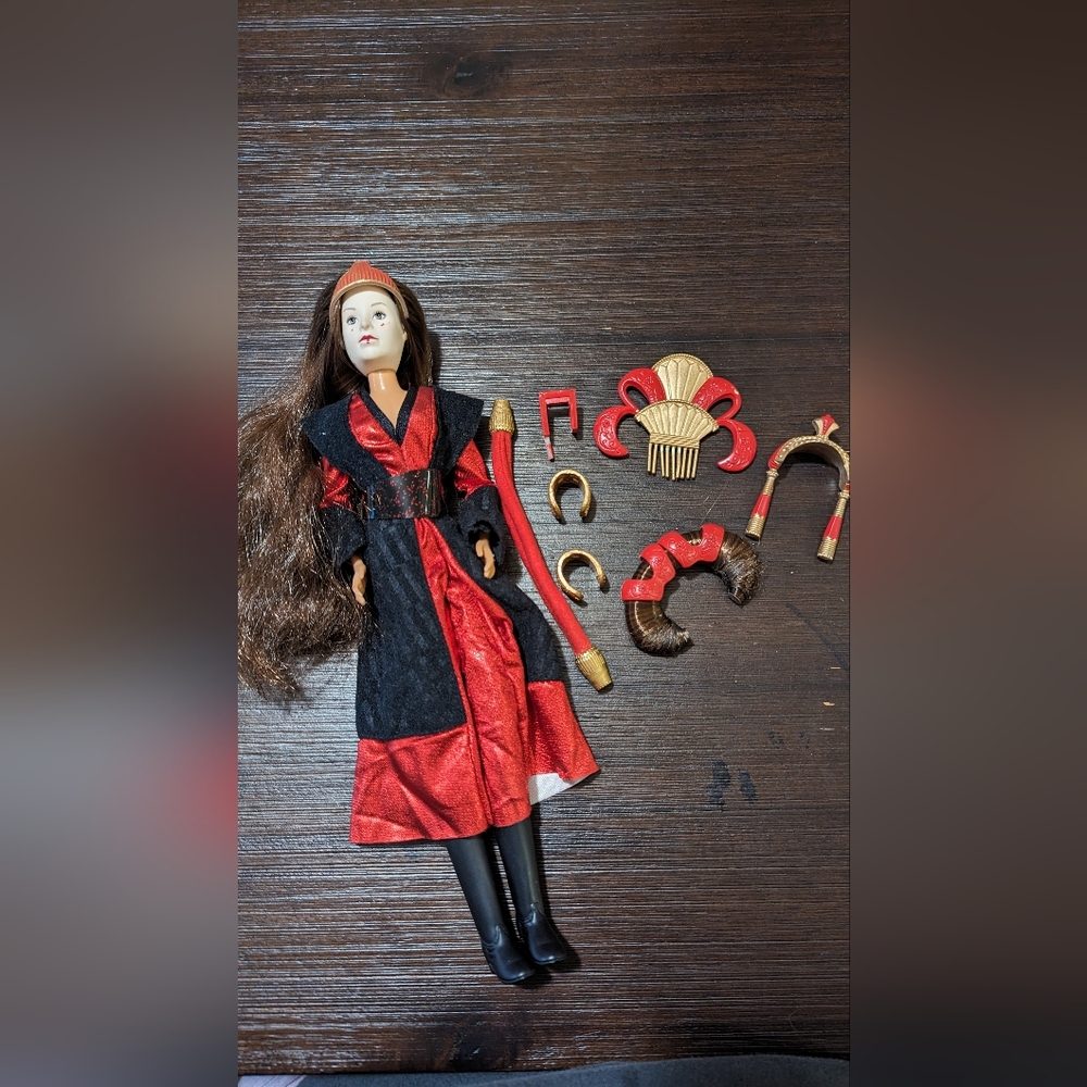 Ultimate Hair Queen. Queen Amidala Doll 1998